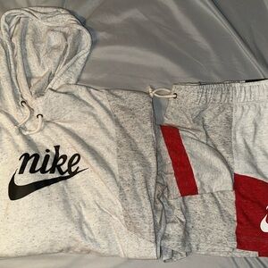 Nike Heather Gray and Red Set